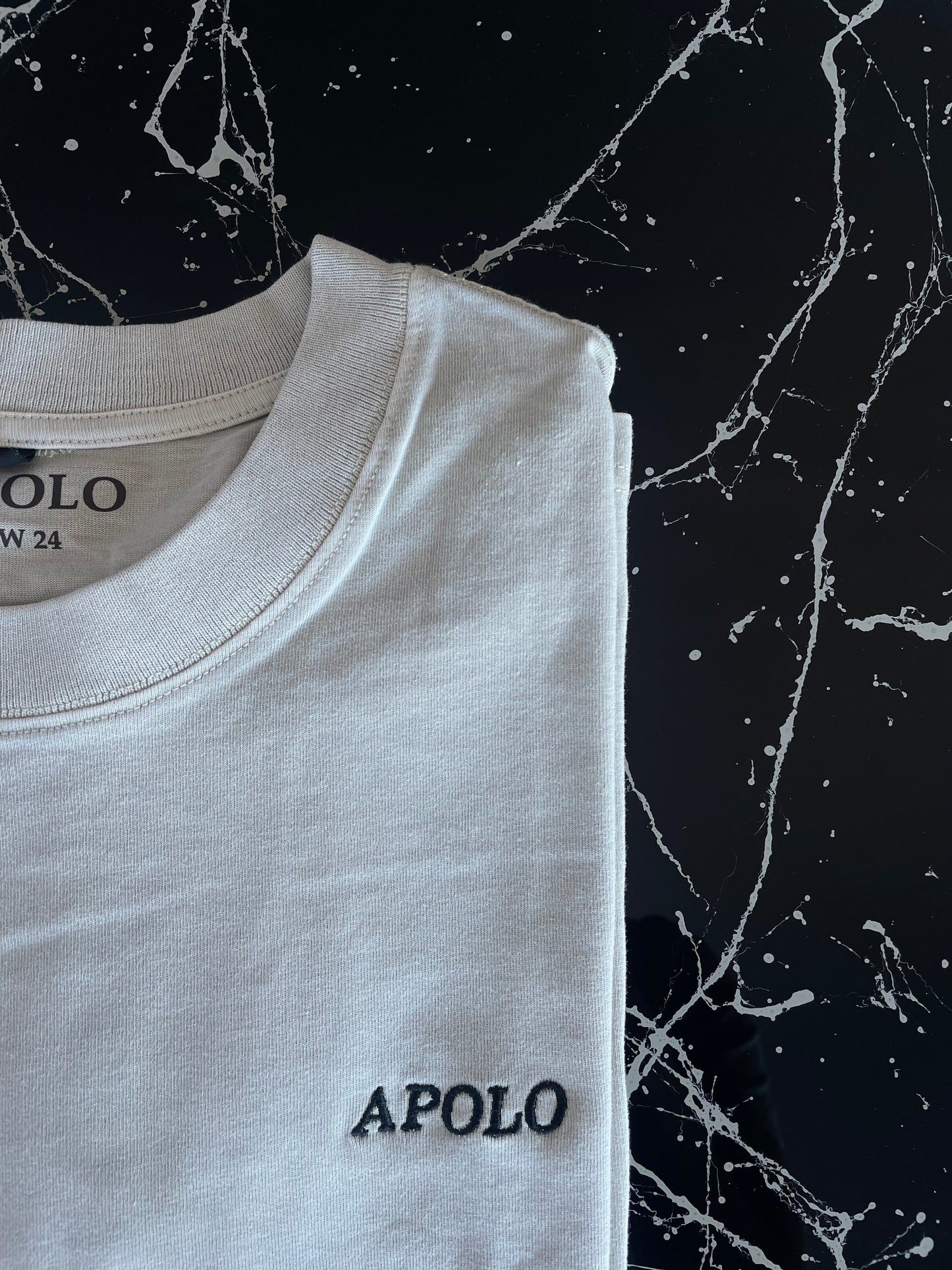WASHED WHITE CURSIVE SHIRT