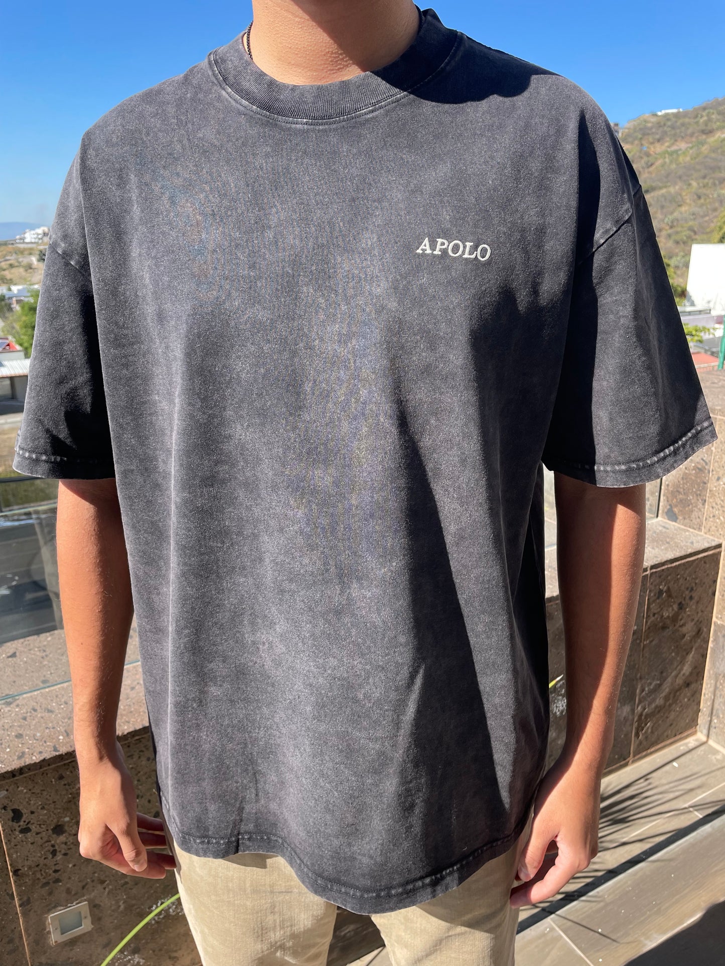 WASHED BLACK CURSIVE SHIRT